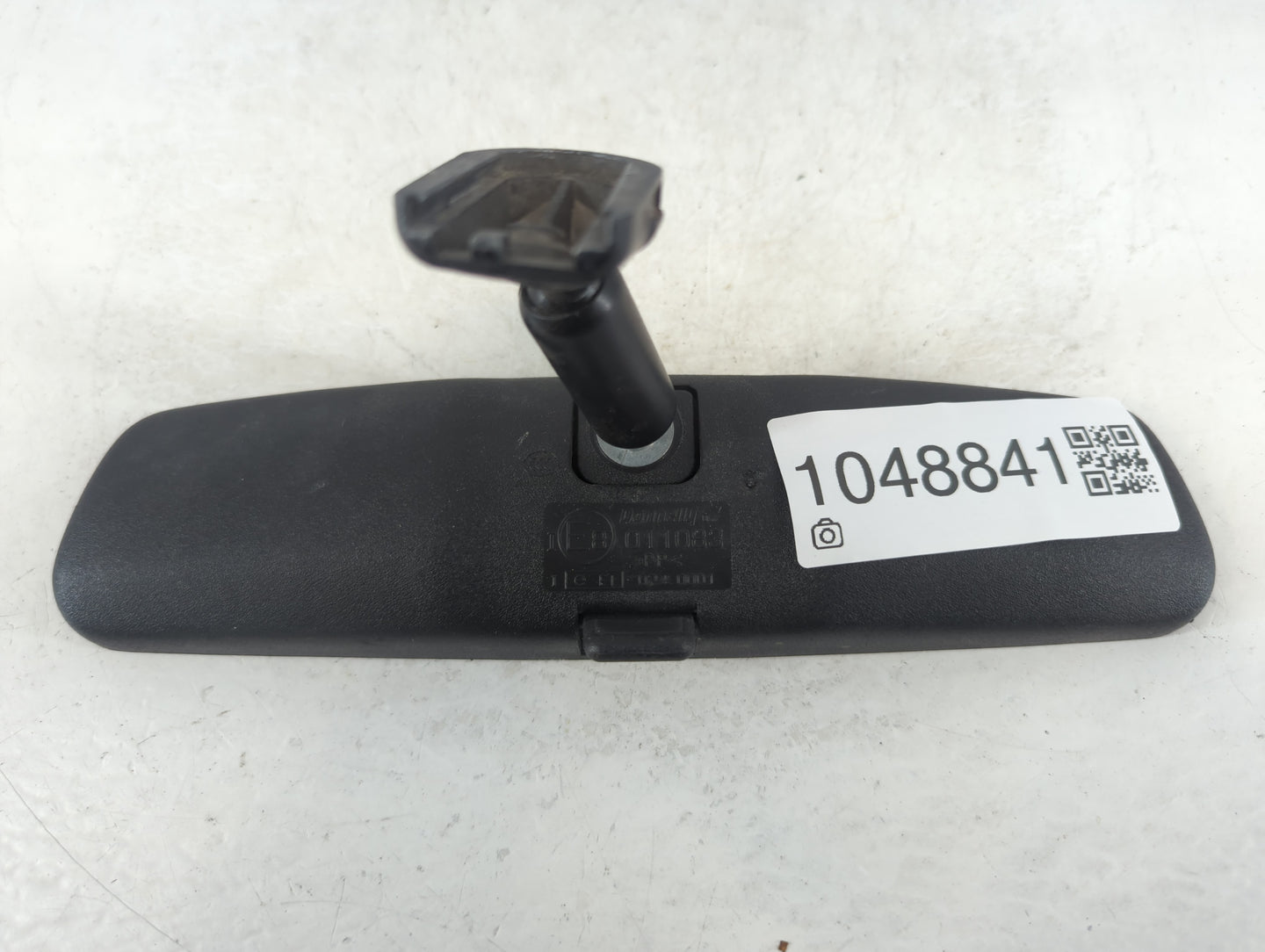 2011 Dodge Caravan Interior Rear View Mirror Replacement OEM P/N:E8011083 Fits OEM Used Auto Parts - Oemusedautoparts1.com