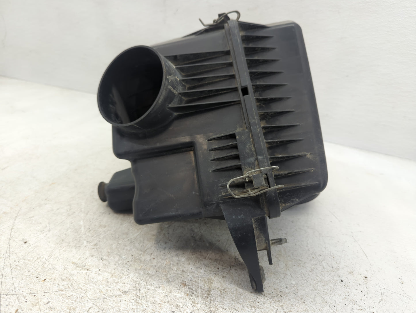 Dodge Caravan Air Cleaner Intake-duct Hose Tube - Oemusedautoparts1.com