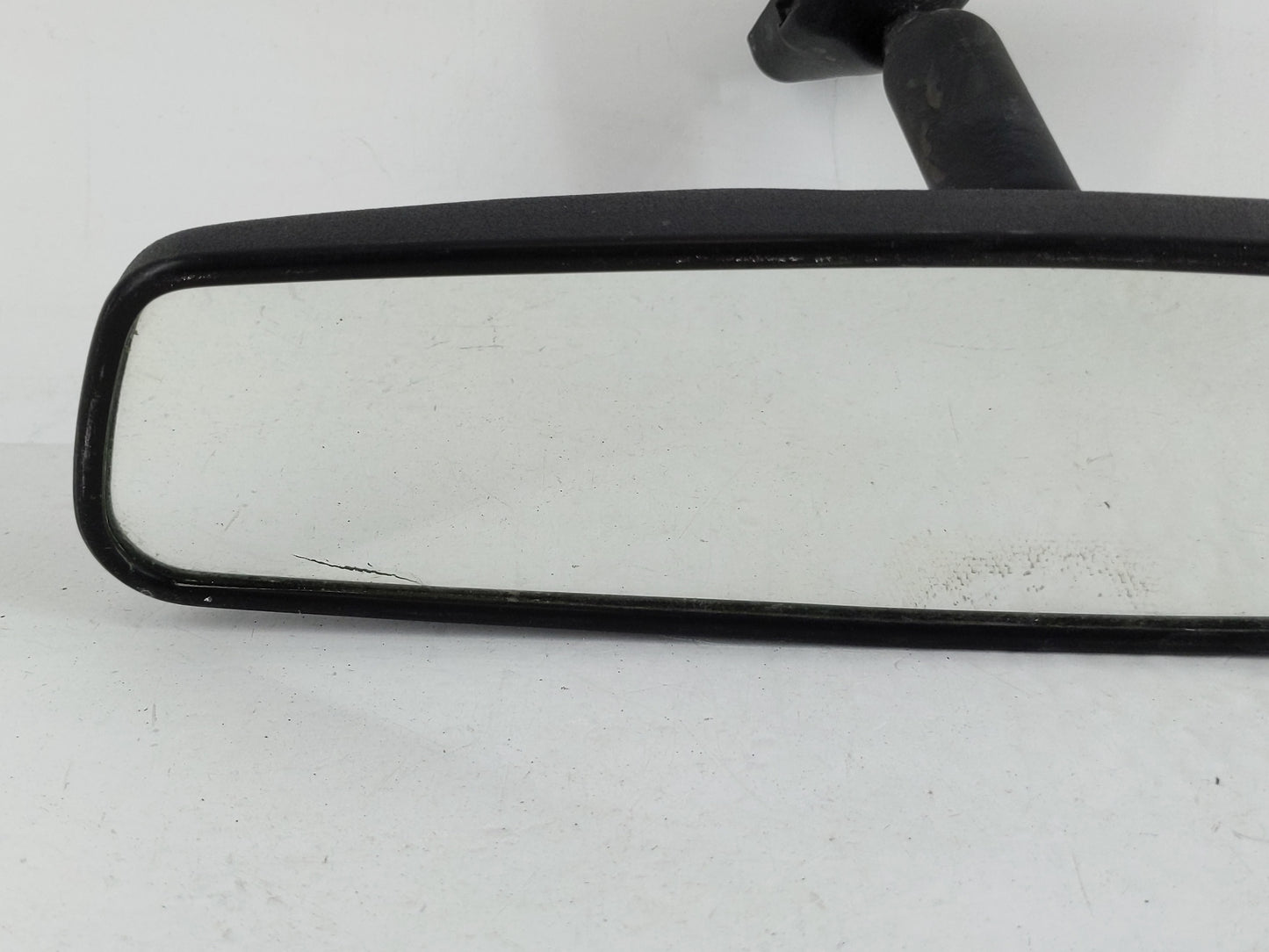 2011 Dodge Caravan Interior Rear View Mirror Replacement OEM P/N:E8011083 Fits OEM Used Auto Parts - Oemusedautoparts1.com