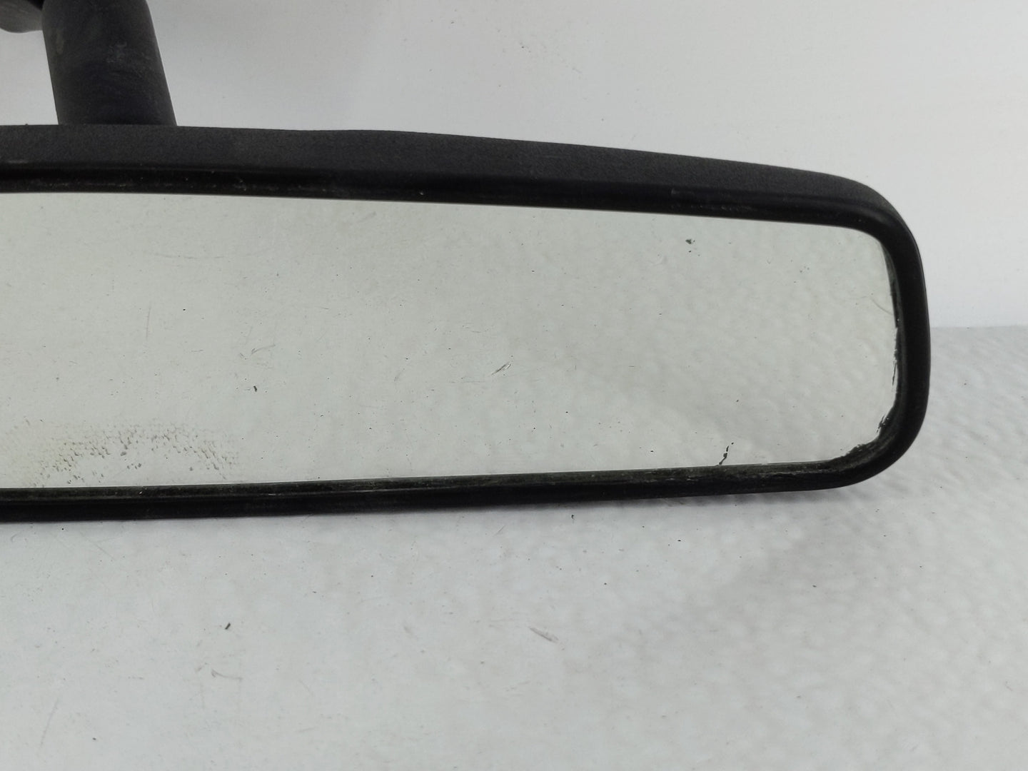 2011 Dodge Caravan Interior Rear View Mirror Replacement OEM P/N:E8011083 Fits OEM Used Auto Parts - Oemusedautoparts1.com