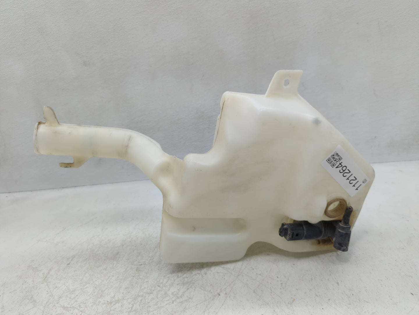 Dodge Caravan Windshield Washer Fluid Reservoir Bottle Oem - Oemusedautoparts1.com