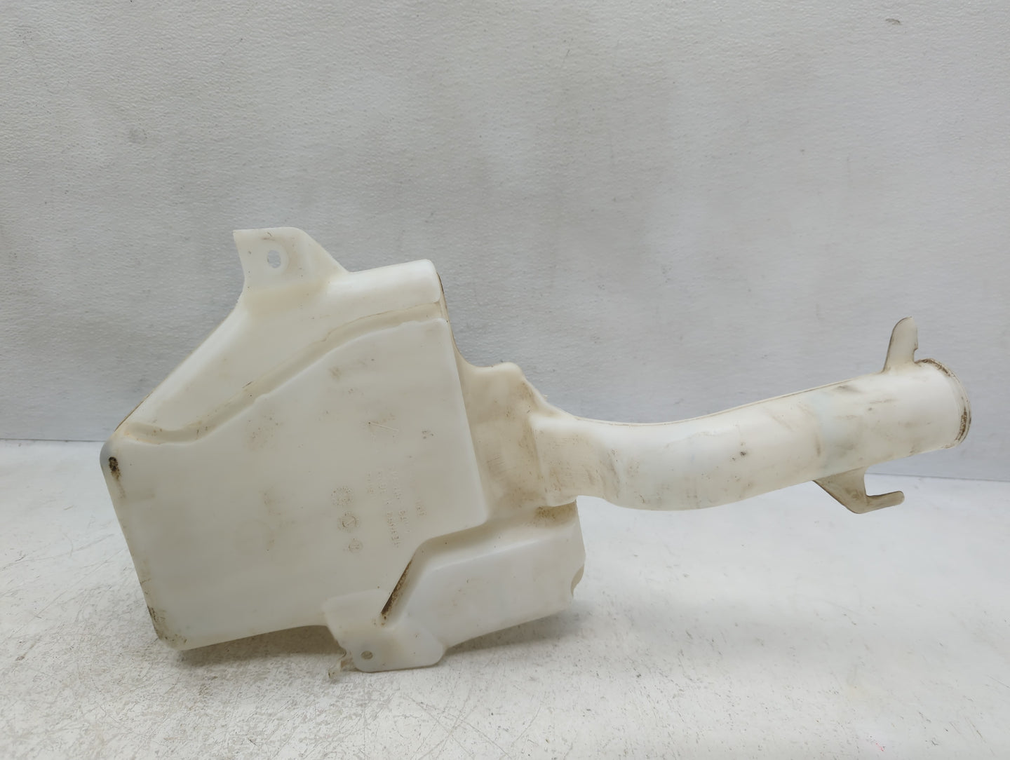 Dodge Caravan Windshield Washer Fluid Reservoir Bottle Oem - Oemusedautoparts1.com