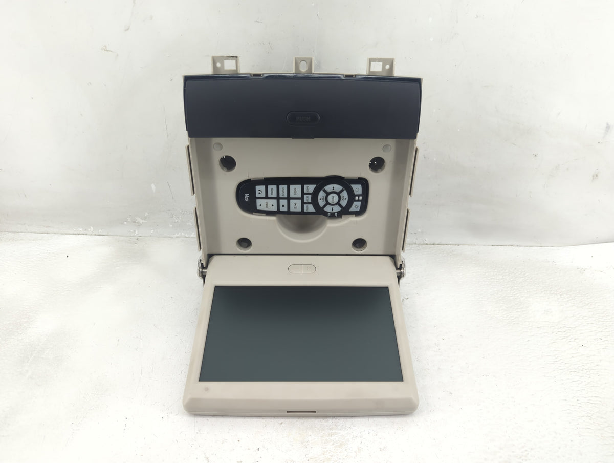 Dodge Caravan Information Radio Display Screen 1293826 - Oemusedautoparts1.com