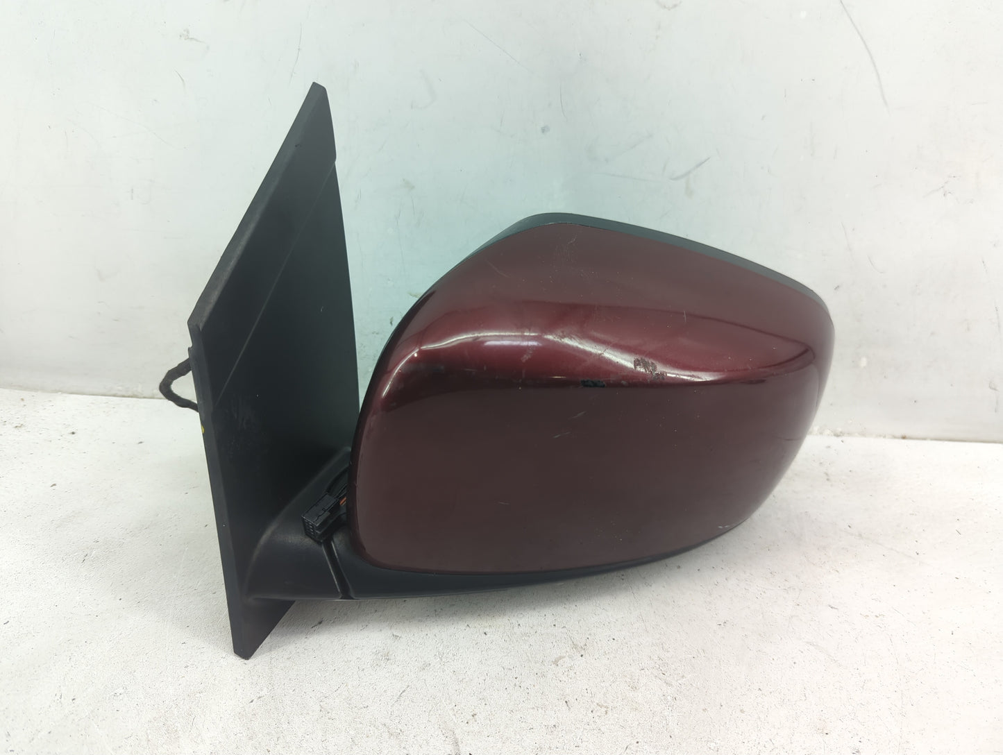 2011 Dodge Caravan Driver Side View Mirror - Left Door Mirror OEM Used - Oemusedautoparts1.com