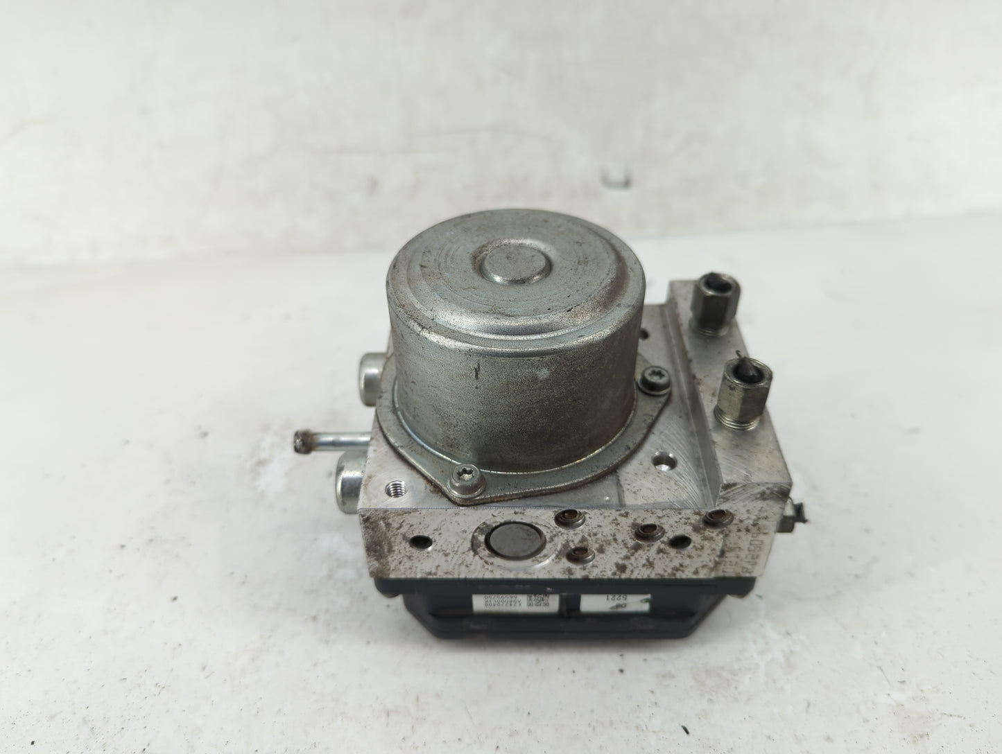 2011 Dodge Caravan ABS Pump Control Module Replacement Fits OEM Used Auto Parts - Oemusedautoparts1.com