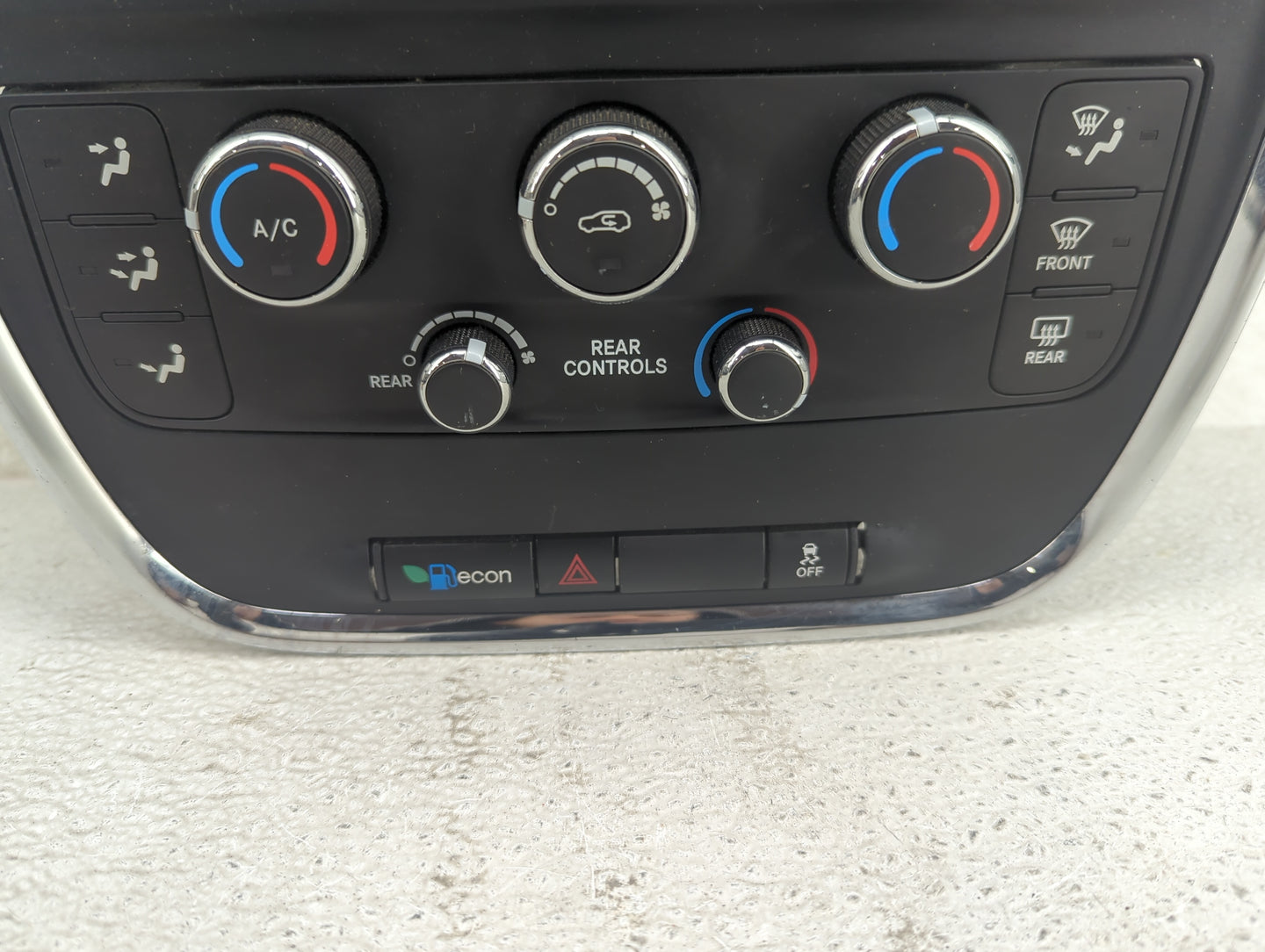 2011 Dodge Caravan Climate Control Module Temperature AC/Heater Replacement P/N:P55111240AC Fits OEM Used Auto Parts - Oemus