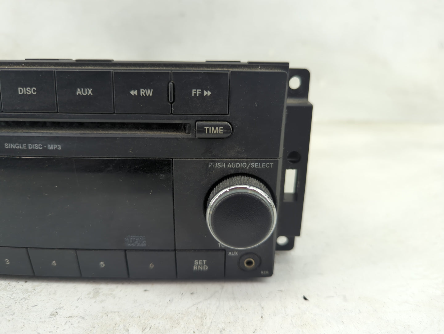 2011 Dodge Caravan Radio AM FM Cd Player Receiver Replacement P/N:P05091224AD Fits Fits 2008 2009 2010 OEM Used Auto Parts -