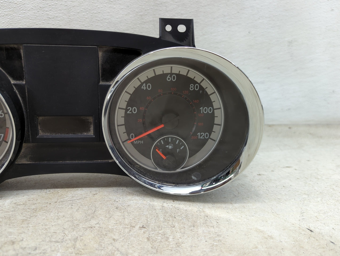 2011 Dodge Caravan Speedometer Instrument Cluster Gauges - Oemusedautoparts1.com