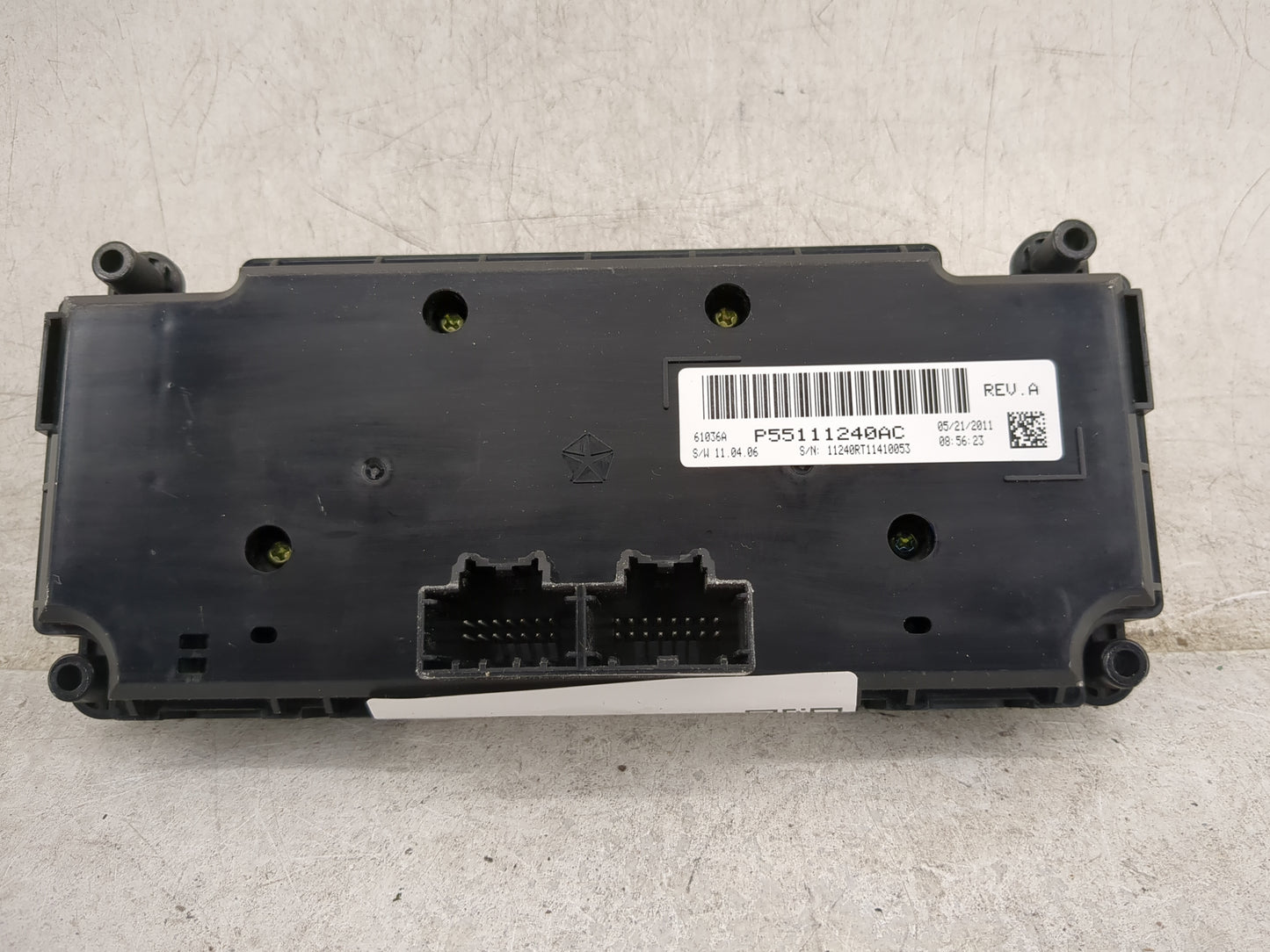 2011 Dodge Caravan Climate Control Module Temperature AC/Heater Replacement P/N:P55111240AC Fits OEM Used Auto Parts - Oemus