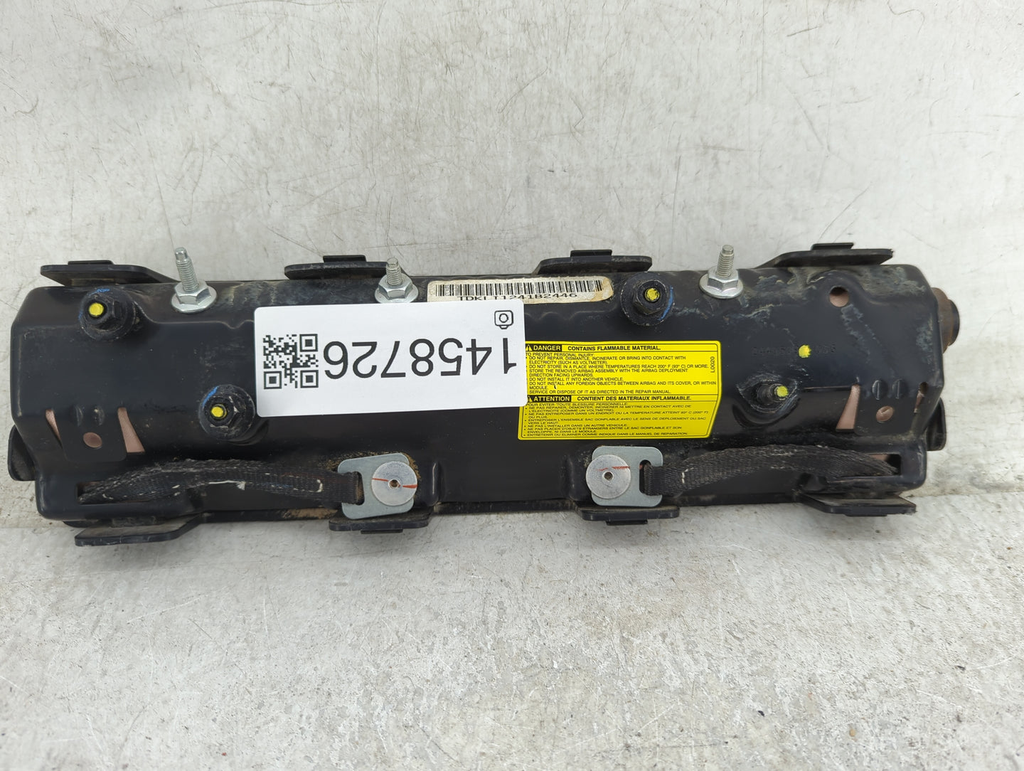 2011 Dodge Caravan Air Bag Driver Left Knee OEM P/N:TDKIT1241B2446 2449509 Fits OEM Used Auto Parts - Oemusedautoparts1.com