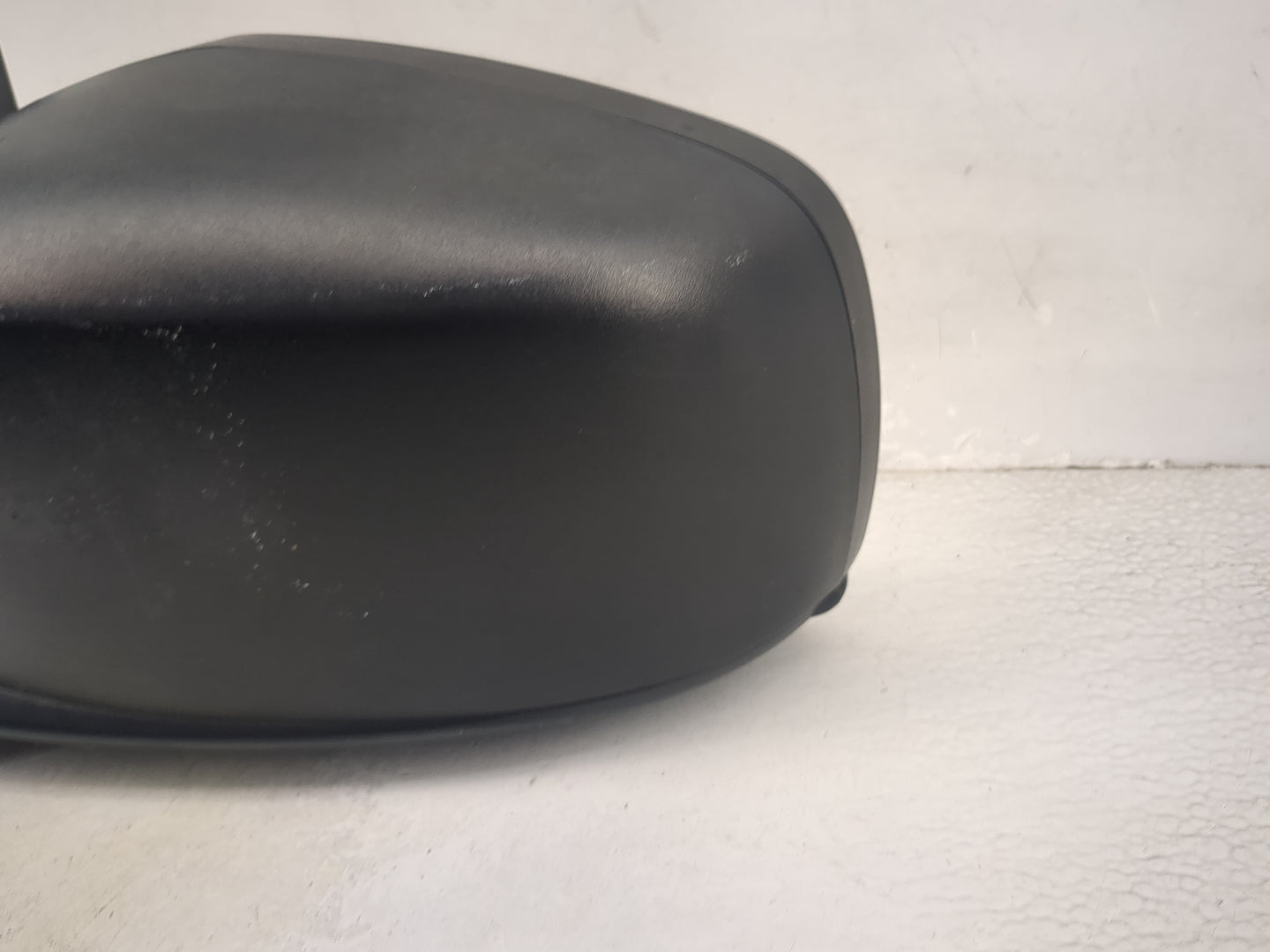 2011 Dodge Caravan Driver Side View Mirror - Left Door Mirror OEM Used - Oemusedautoparts1.com