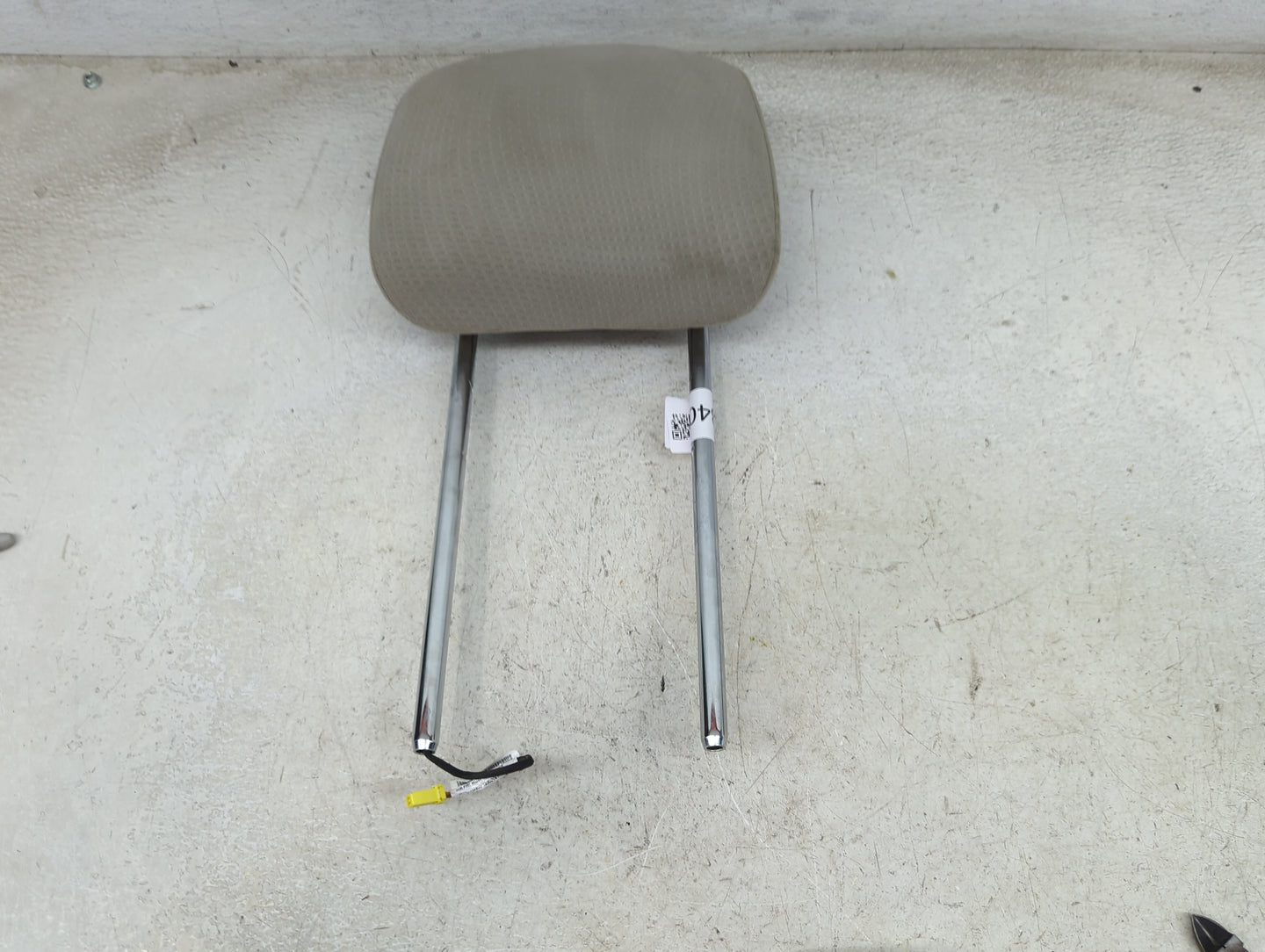 2011 Dodge Caravan Headrest Head Rest Front Driver Seat Tan - Oemusedautoparts1.com