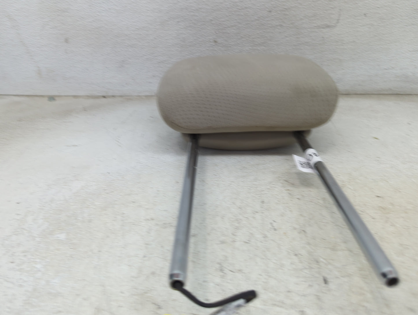 2011 Dodge Caravan Headrest Head Rest Front Driver Seat Tan - Oemusedautoparts1.com