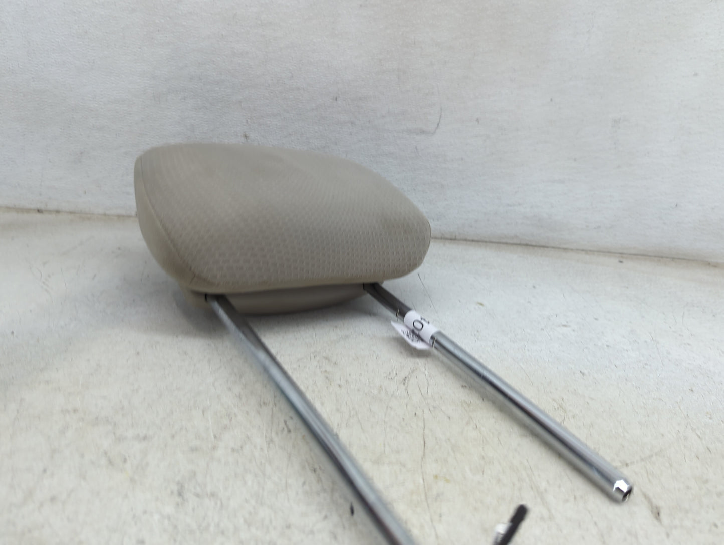 2011 Dodge Caravan Headrest Head Rest Front Driver Seat Tan - Oemusedautoparts1.com