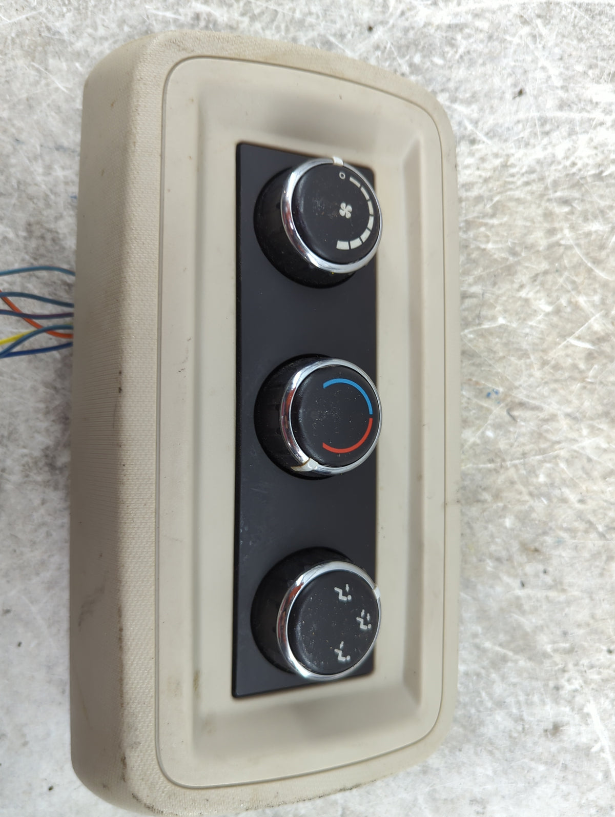 2011 Dodge Caravan Climate Control Module Temperature AC/Heater Replacement P/N:55111967AA Fits OEM Used Auto Parts - Oemuse