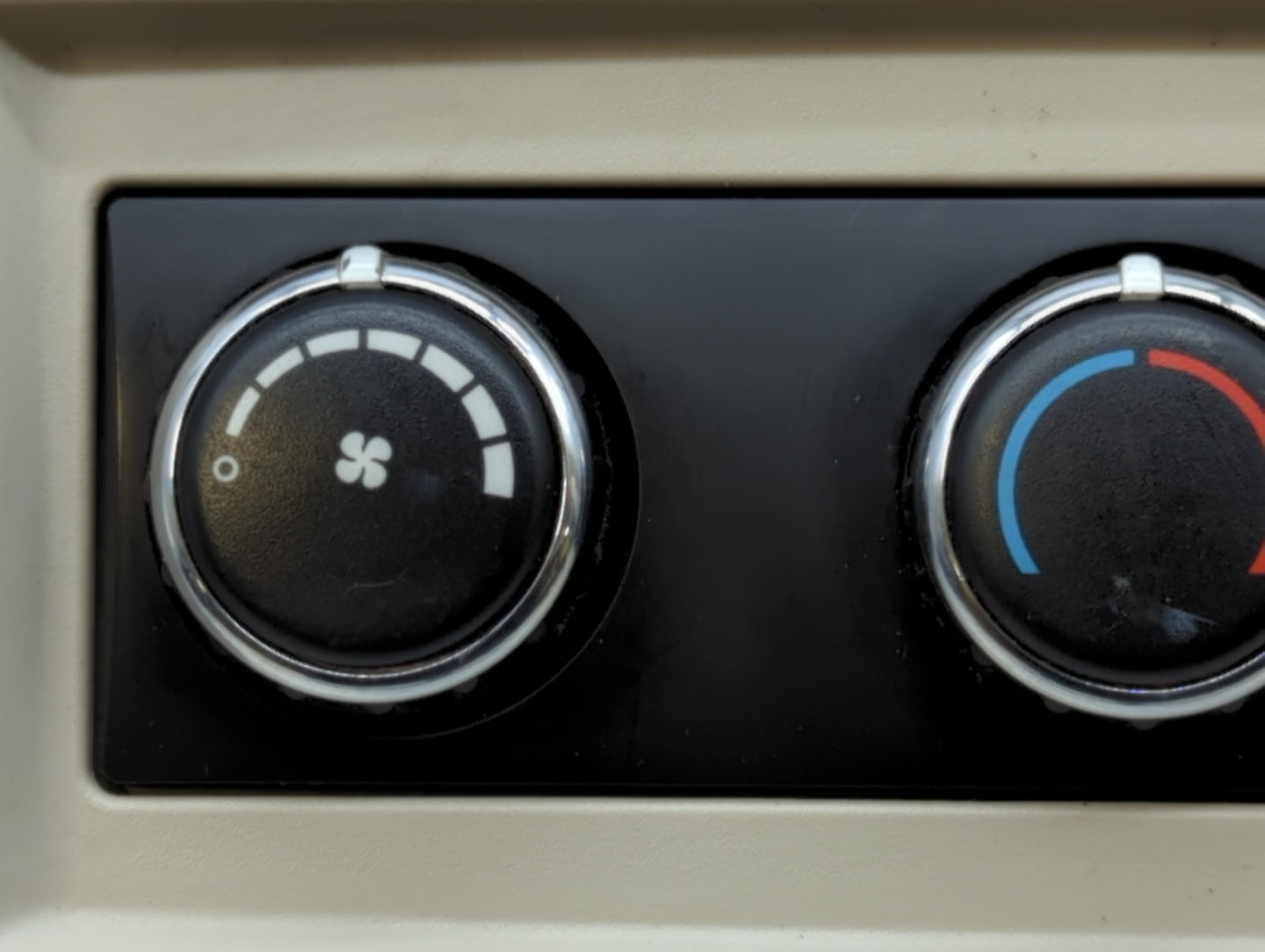 2011 Dodge Caravan Climate Control Module Temperature AC/Heater Replacement P/N:P55111967AA P55111240AI Fits OEM Used Auto P