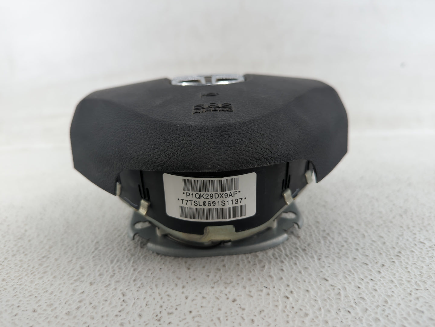 2011 Dodge Caravan Air Bag Driver Left Steering Wheel Mounted P/N:4JE 196 3F P1QK29DX9AF, BAMPT1-1031 Fits Fits 2012 OEM Use