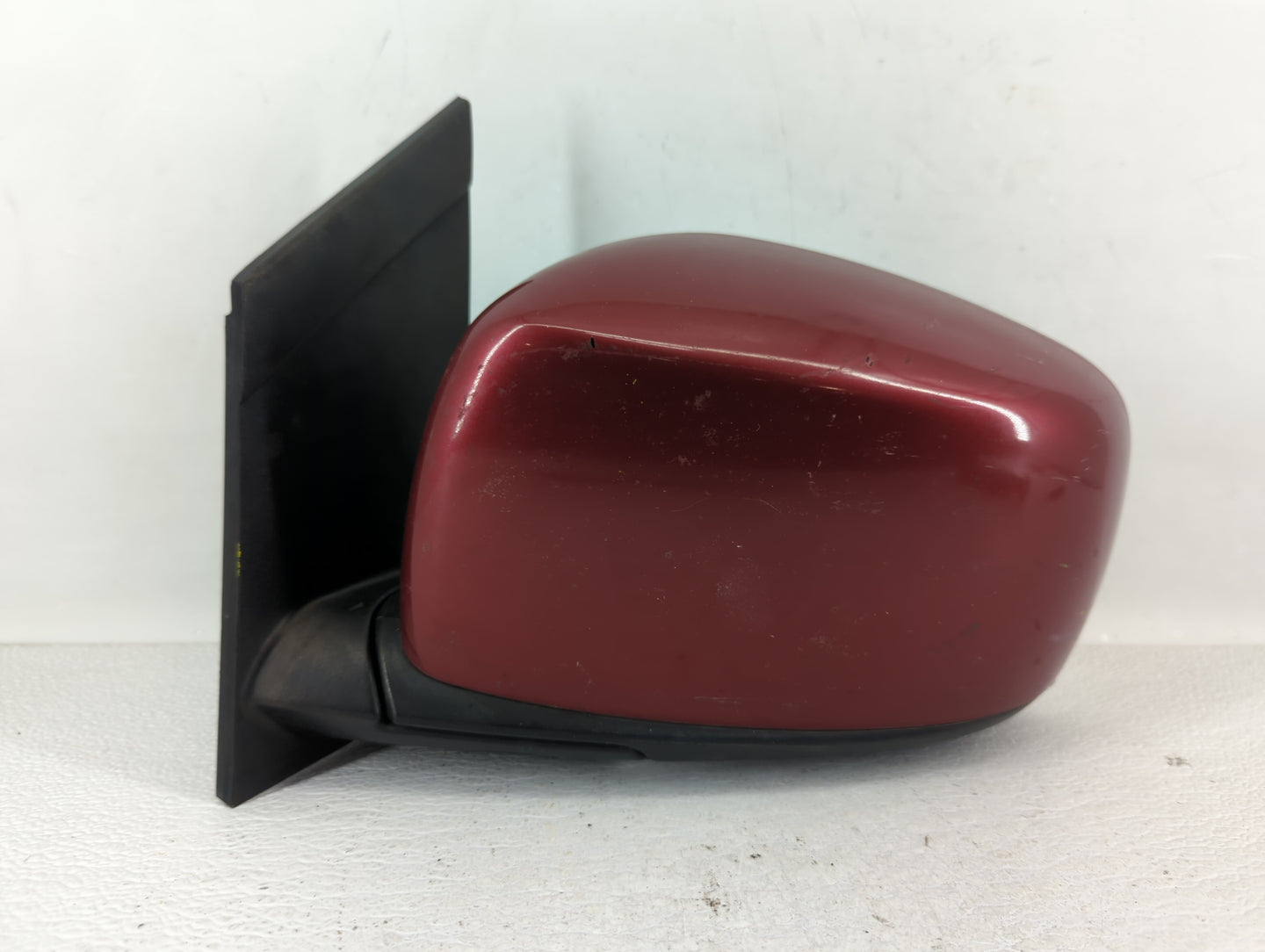 2011 Dodge Caravan Driver Side View Mirror - Left Door Mirror OEM Used - Oemusedautoparts1.com