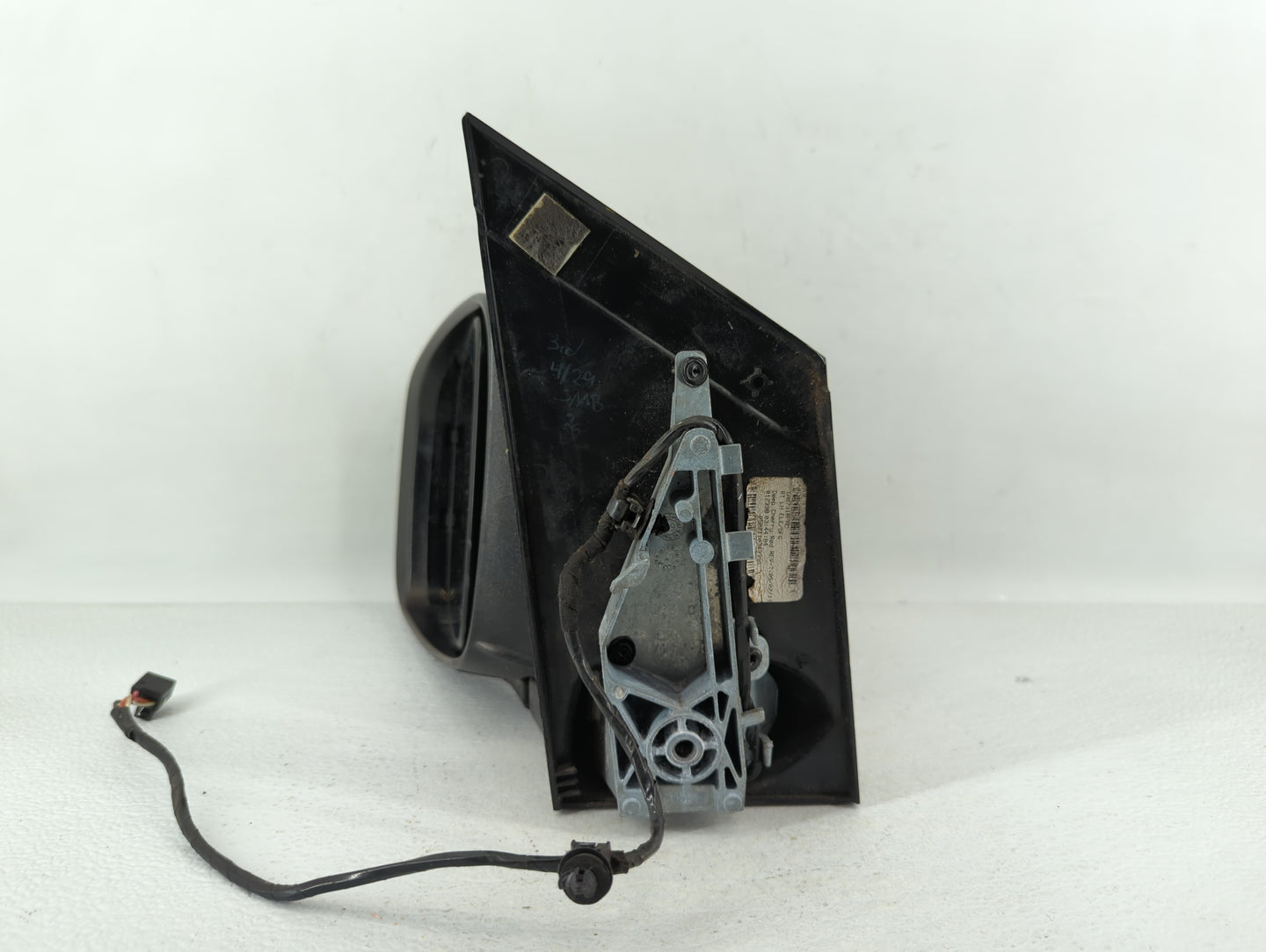 2011 Dodge Caravan Driver Side View Mirror - Left Door Mirror OEM Used - Oemusedautoparts1.com