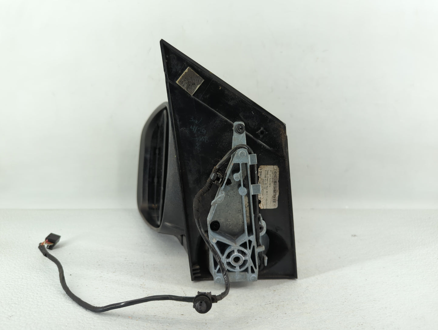2011 Dodge Caravan Driver Side View Mirror - Left Door Mirror OEM Used - Oemusedautoparts1.com