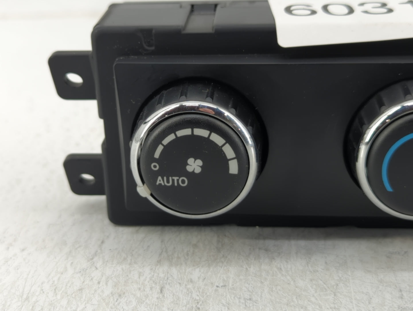 2011 Dodge Caravan Climate Control Module Temperature AC/Heater Replacement P/N:1012150044321 55111968AA Fits Fits 2012 OEM 