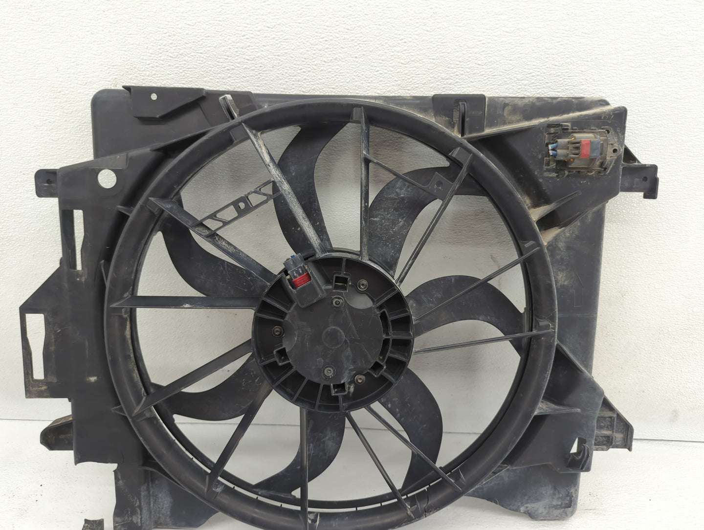 Dodge Caravan Left Radiator Fan Motor Assembly Black - Oemusedautoparts1.com