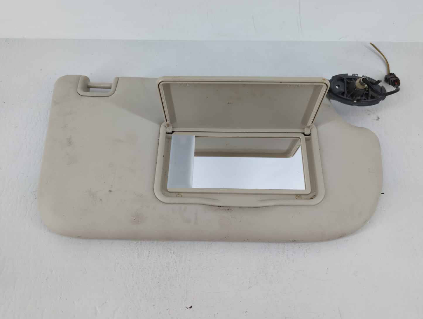 2011 Dodge Caravan Sun Visor Shade Replacement Driver Left Mirror Fits Fits 2012 2013 2014 2015 2016 2017 2018 2019 2020 OEM