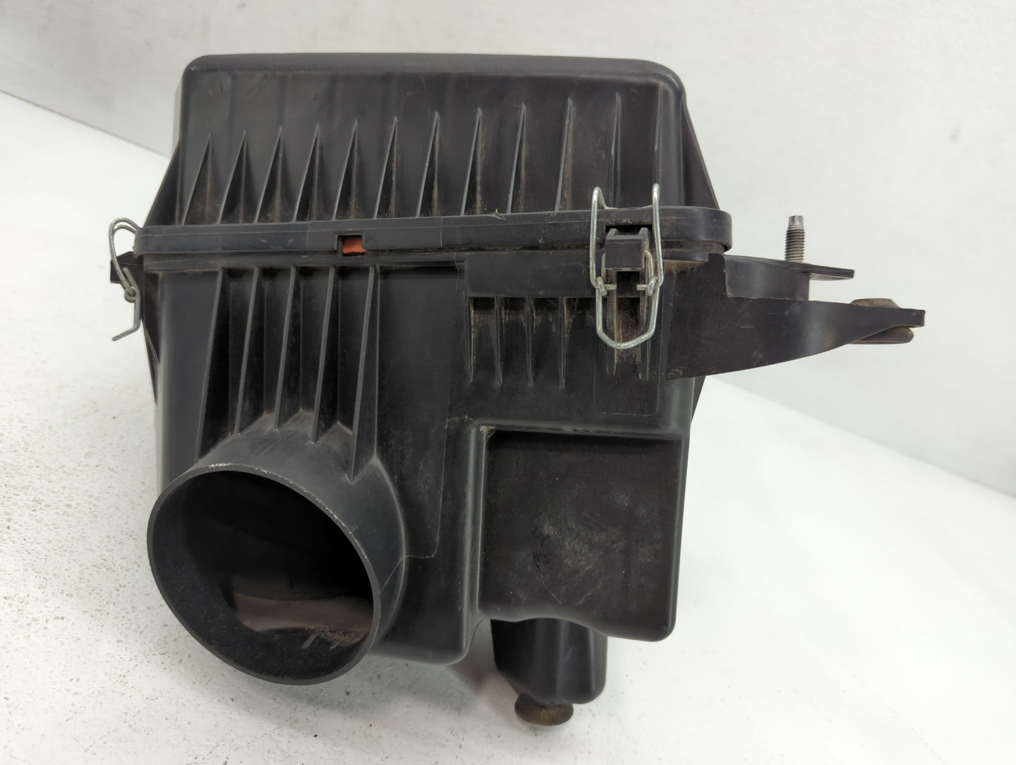 Dodge Caravan Air Cleaner Intake-duct Hose Tube - Oemusedautoparts1.com