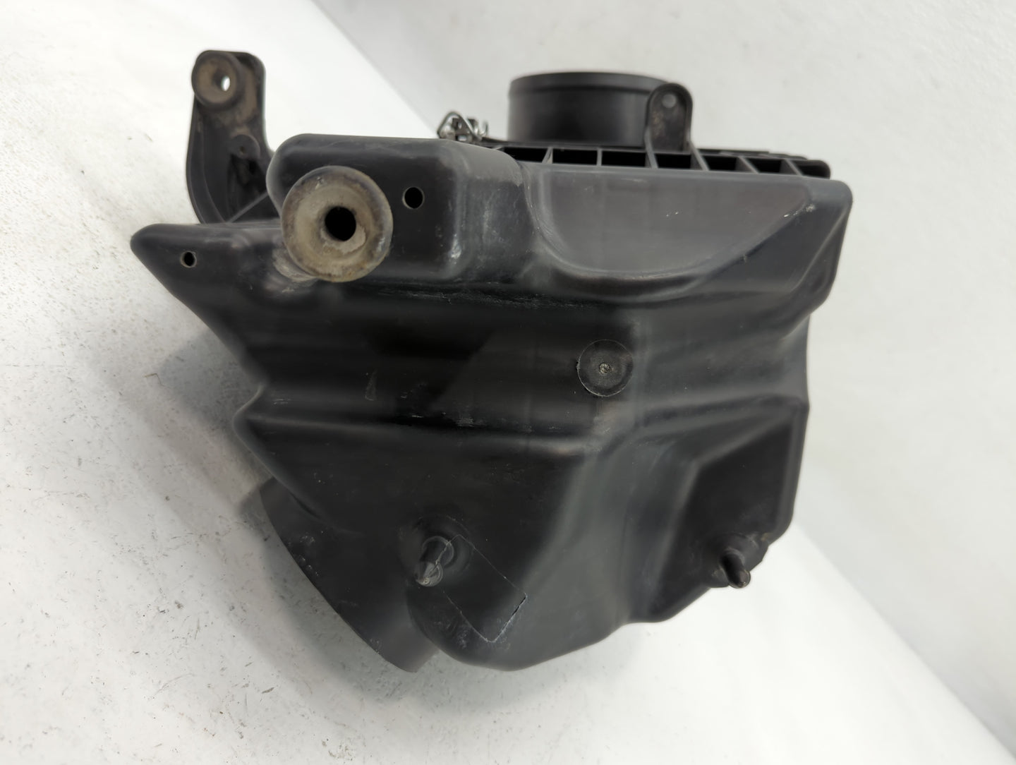 Dodge Caravan Air Cleaner Intake-duct Hose Tube - Oemusedautoparts1.com