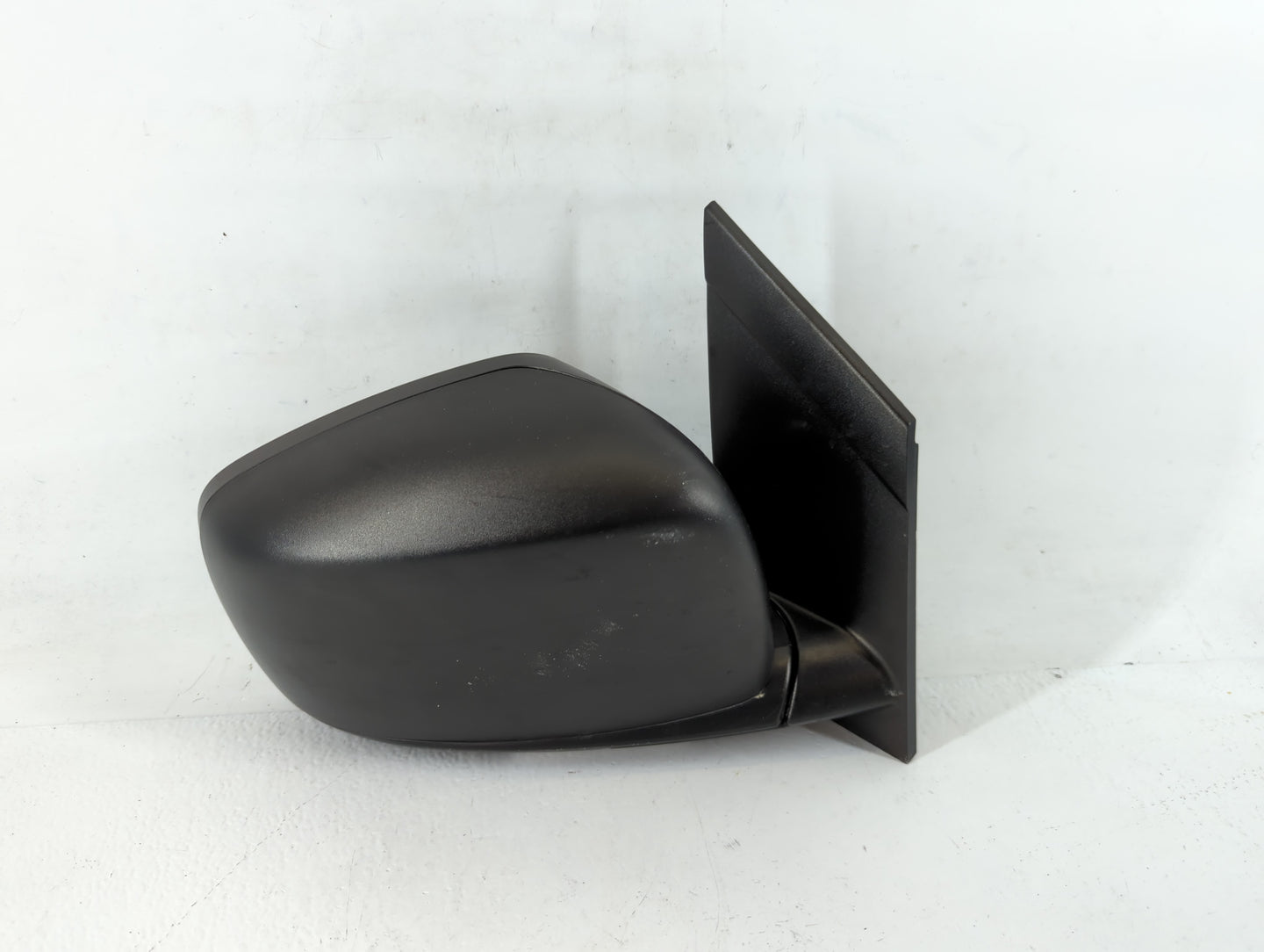 2011 Dodge Caravan Passenger Side View Mirror - Right Door Mirror OEM Used - Oemusedautoparts1.com