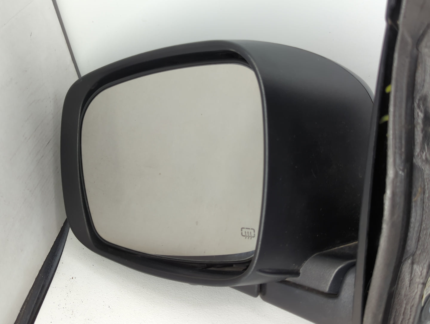 2011 Dodge Caravan Driver Side View Mirror - Left Door Mirror OEM Used - Oemusedautoparts1.com