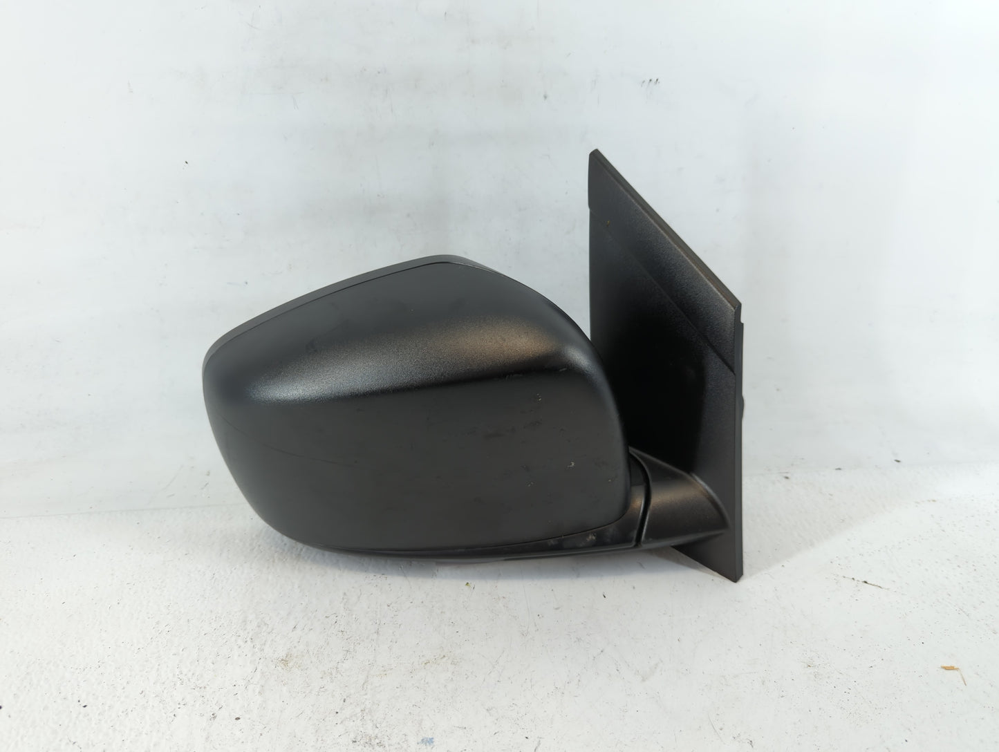 2011 Dodge Caravan Passenger Side View Mirror - Right Door Mirror OEM Used - Oemusedautoparts1.com