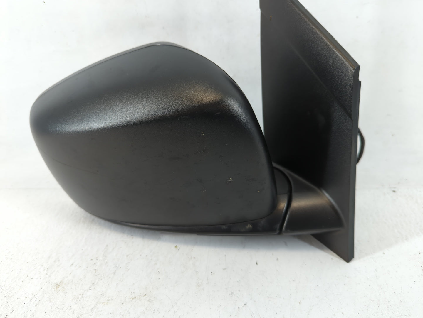 2011 Dodge Caravan Passenger Side View Mirror - Right Door Mirror OEM Used - Oemusedautoparts1.com