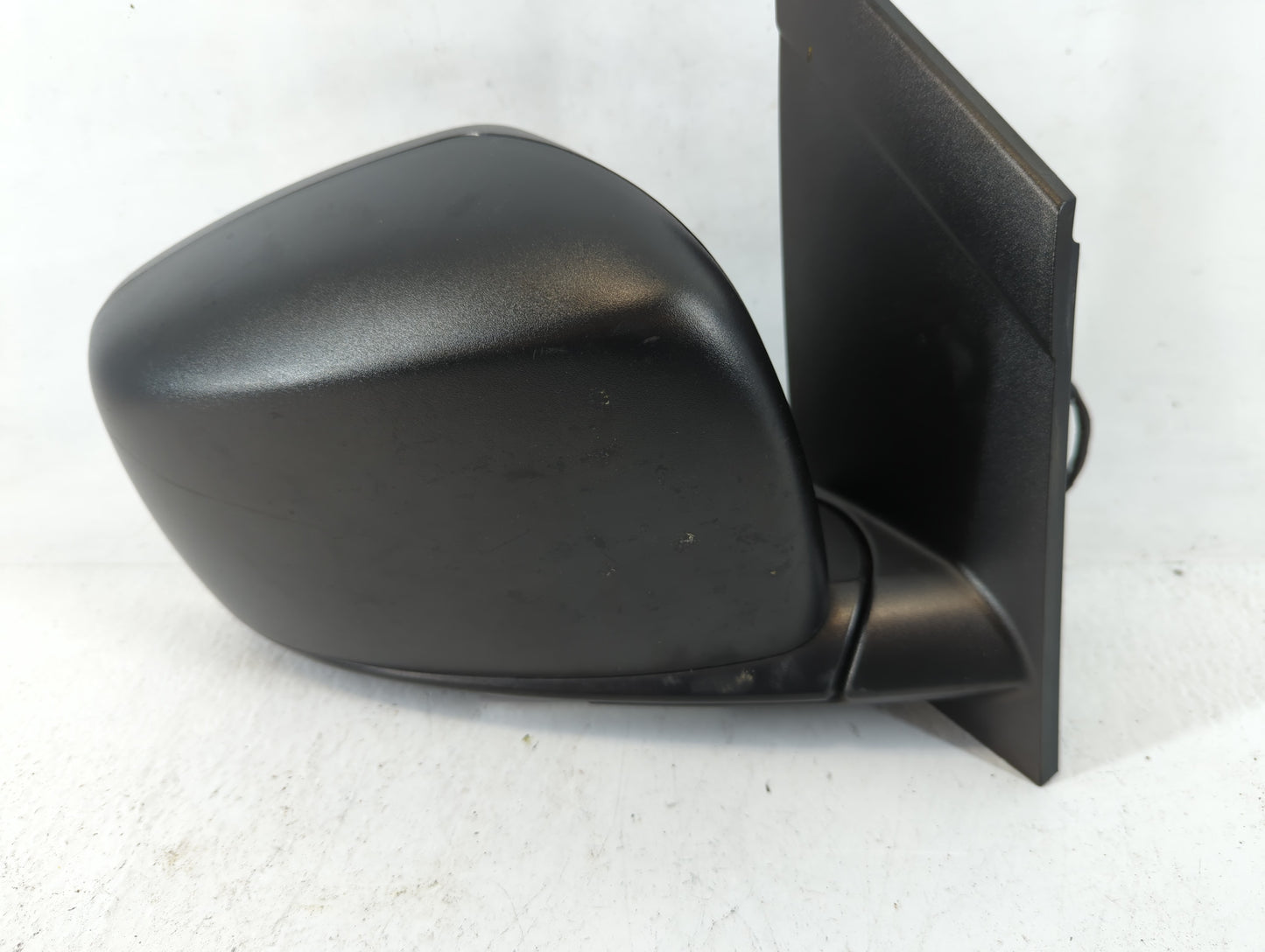 2011 Dodge Caravan Passenger Side View Mirror - Right Door Mirror OEM Used - Oemusedautoparts1.com