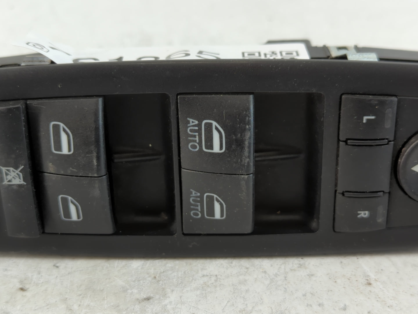 2011 Dodge Caravan Master Power Window Switch Replacement Driver Side Left P/N:04602 535AI Fits Fits 2008 2009 2010 OEM Used