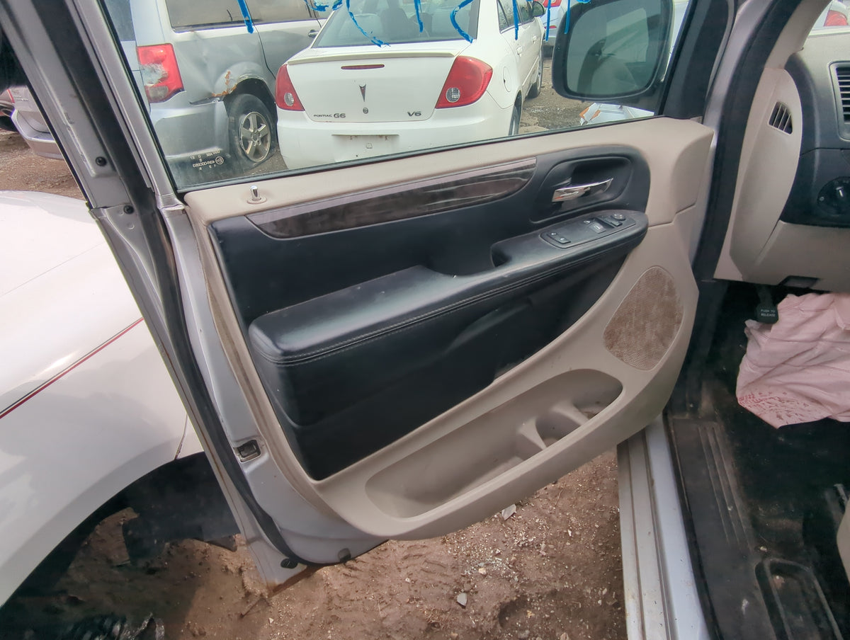 2011 Dodge Caravan Front Left Driver Interior Door Panel Trim - Oemusedautoparts1.com