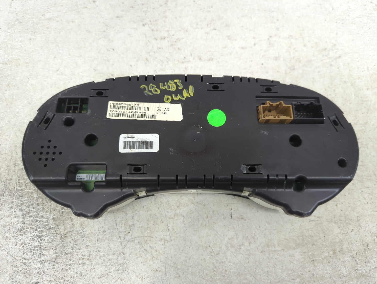 2011 Dodge Caravan Instrument Cluster Speedometer Gauges Miles:183K Fits OEM Used Auto Parts - Oemusedautoparts1.com