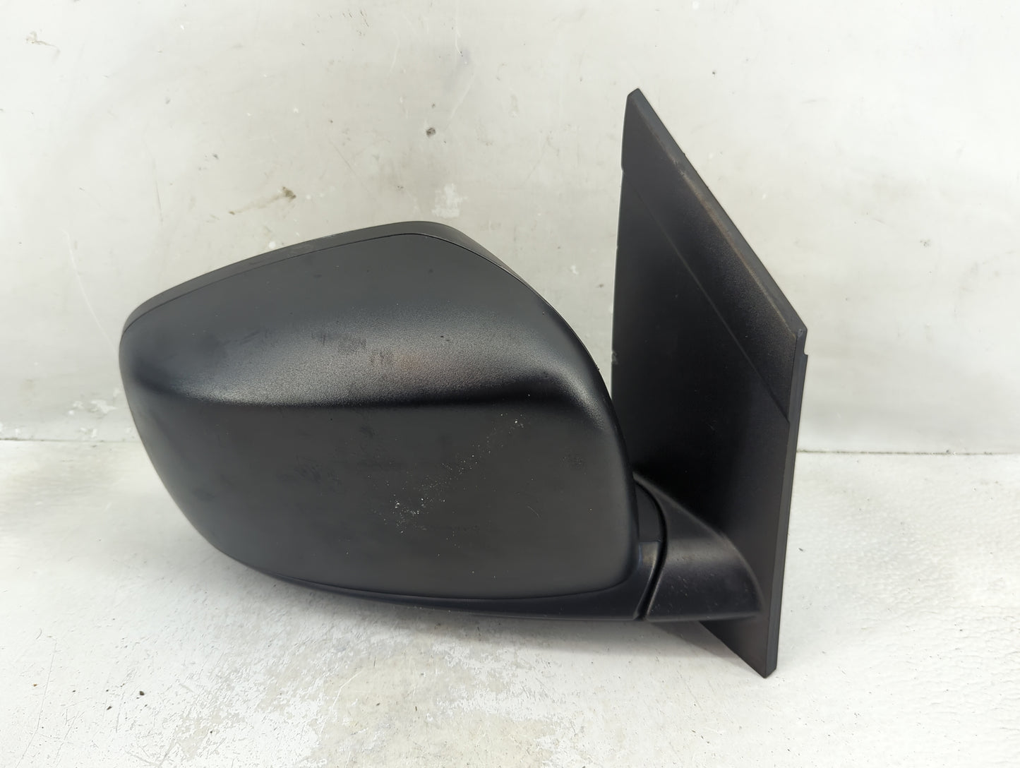 2011 Dodge Caravan Passenger Side View Mirror - Right Door Mirror OEM Used - Oemusedautoparts1.com