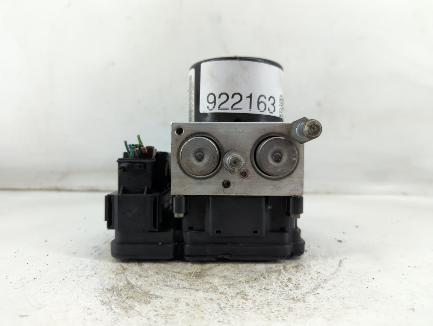 2011 Dodge Caravan ABS Pump Control Module Replacement P/N:P05154901AE Fits OEM Used Auto Parts - Oemusedautoparts1.com