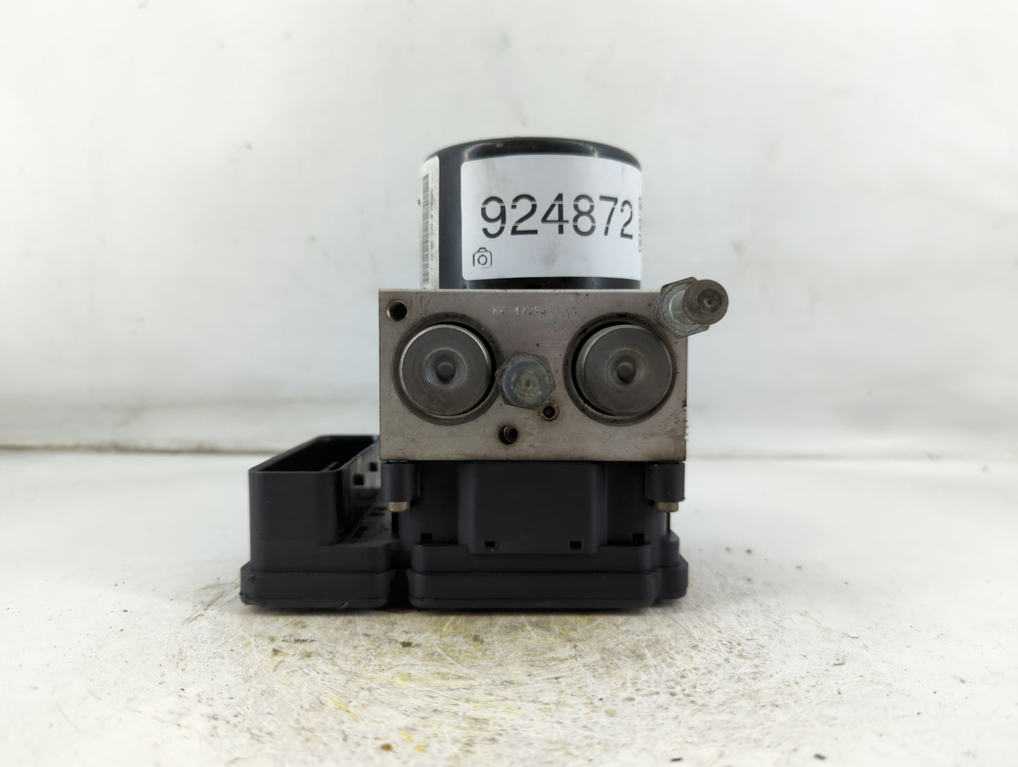 2011 Dodge Caravan ABS Pump Control Module Replacement P/N:P05154901AE Fits OEM Used Auto Parts - Oemusedautoparts1.com