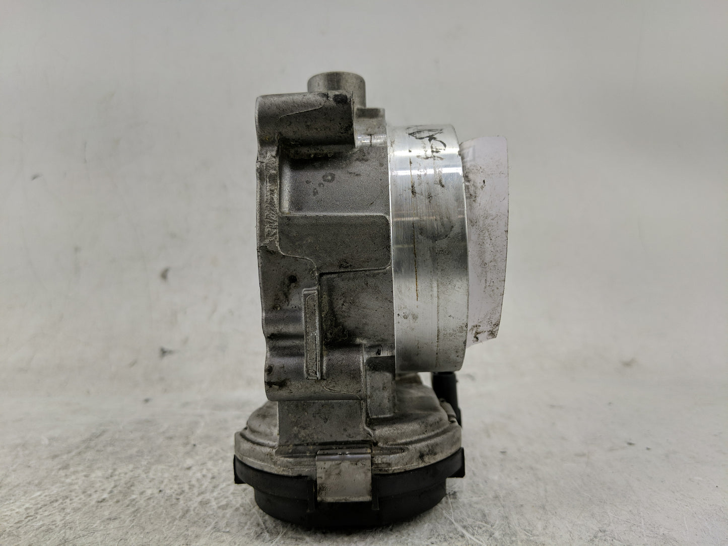 2011-2022 Dodge Challenger Throttle Body P/N:0 280 750 570 05184349AC Fits OEM Used Auto Parts - Oemusedautoparts1.com