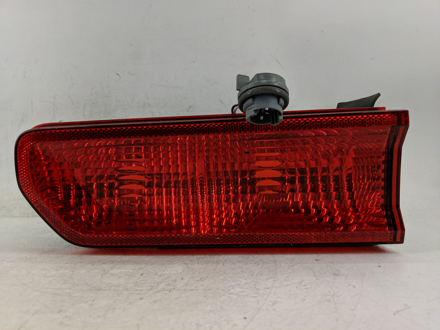 2008-2014 Dodge Challenger Tail Light Assembly Passenger Right OEM Fits Fits 2008 2009 2010 2011 2012 2013 2014 OEM Used Aut