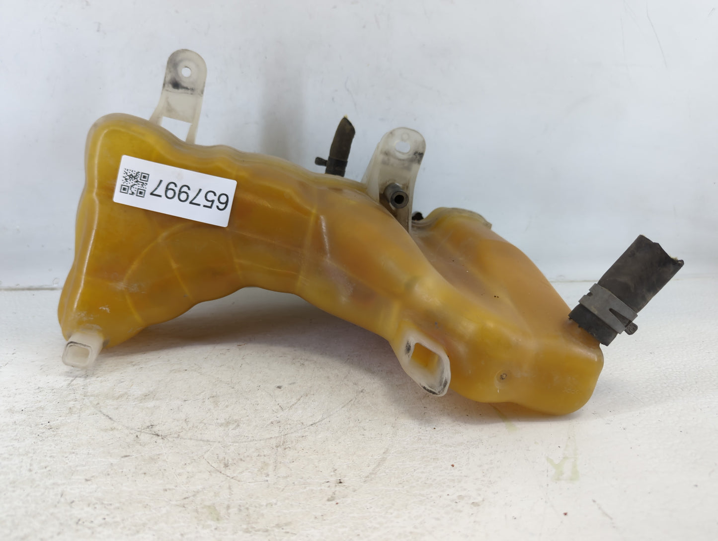 2011-2013 Dodge Challenger Windshield Washer Fluid Reservoir Bottle Oem - Oemusedautoparts1.com