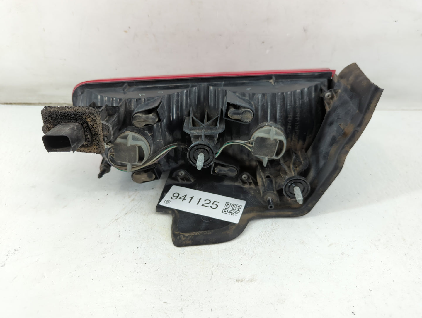 2008-2014 Dodge Challenger Tail Light Assembly Driver Left OEM Fits Fits 2008 2009 2010 2011 2012 2013 2014 OEM Used Auto Pa