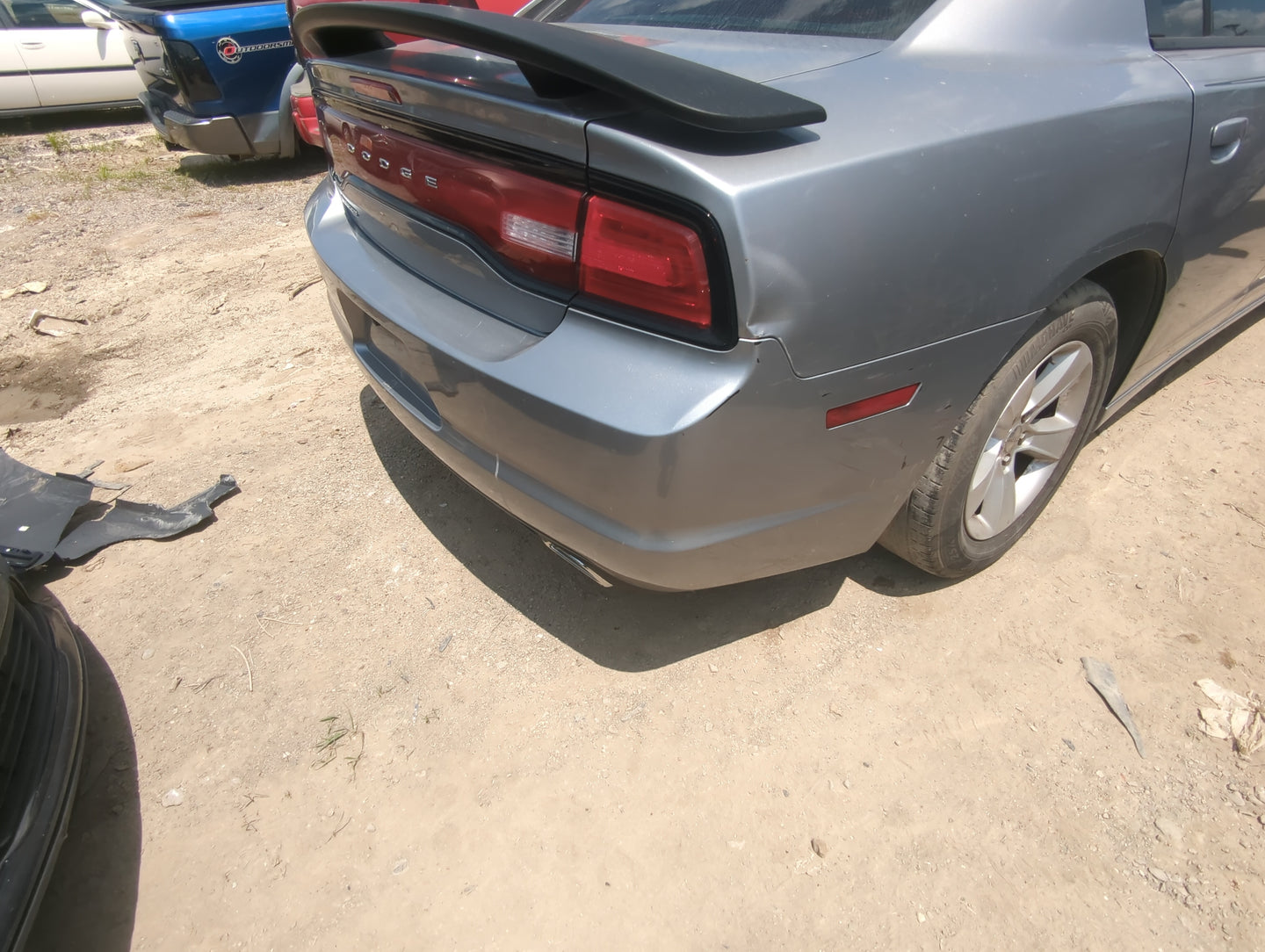 2011-2014 Dodge Charger Rear Bumper Assembly Oem - Oemusedautoparts1.com