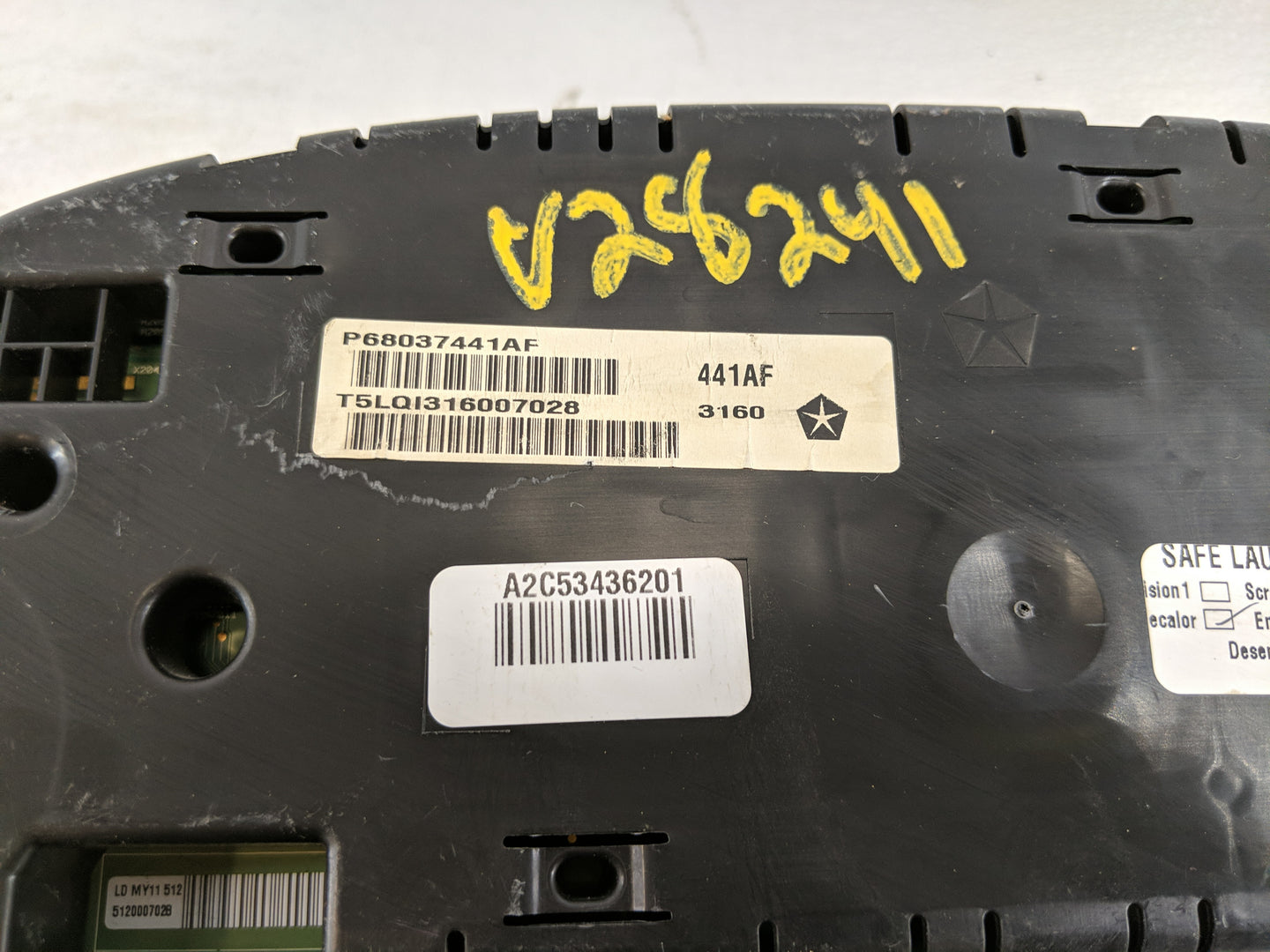 2011 Dodge Charger Instrument Cluster Speedometer Gauges P/N:P68037441AF 68037441AH, 68037441AI Fits OEM Used Auto Parts - O