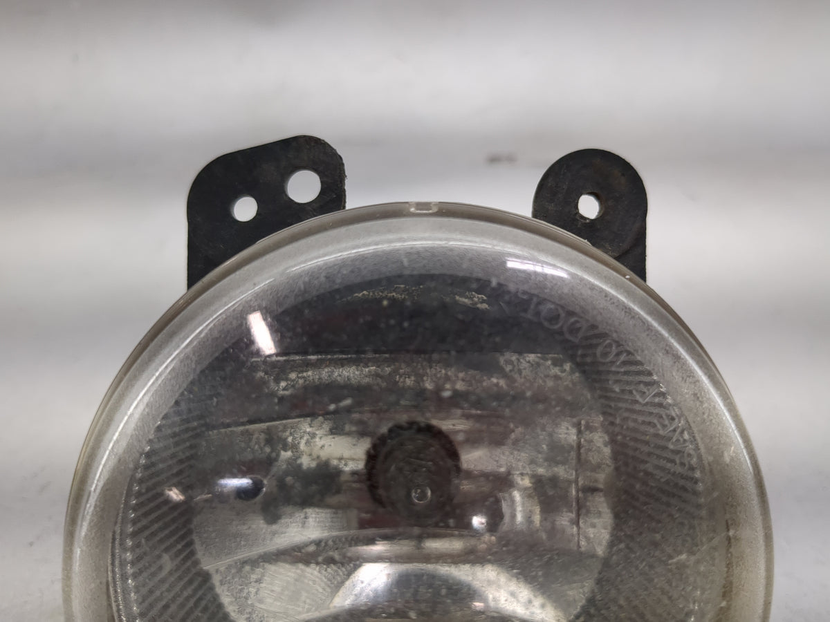 2011-2014 Dodge Charger Driver Left Oem Fog Light Lamp 1247922 - Oemusedautoparts1.com
