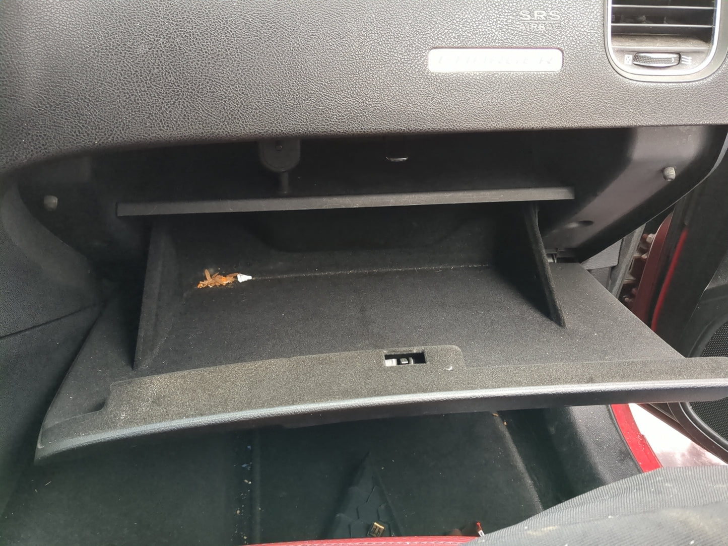 2011 Dodge Charger Passenger Glove Box Door Storage Compartment - Oemusedautoparts1.com