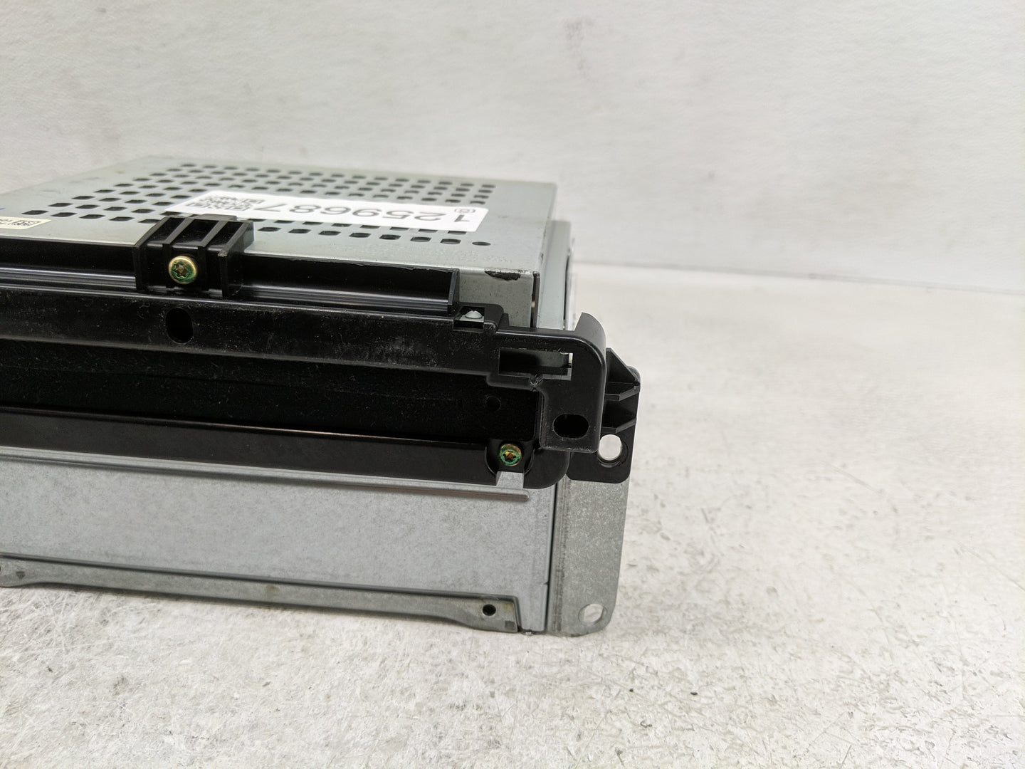 2011 Dodge Charger Radio AM FM Cd Player Receiver Replacement P/N:P05064548AK Fits OEM Used Auto Parts - Oemusedautoparts1.c