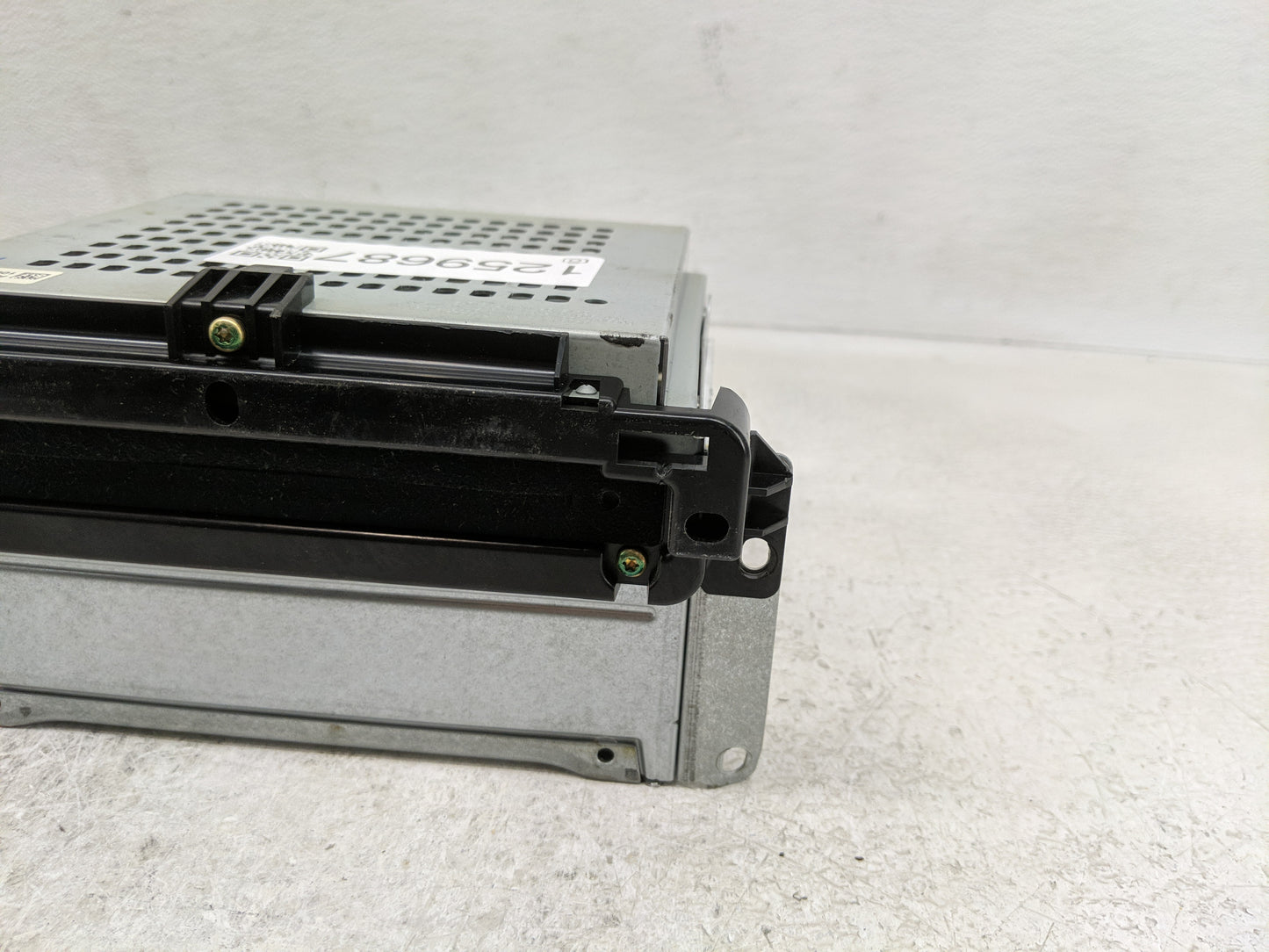 2011 Dodge Charger Radio AM FM Cd Player Receiver Replacement P/N:P05064548AK Fits OEM Used Auto Parts - Oemusedautoparts1.c